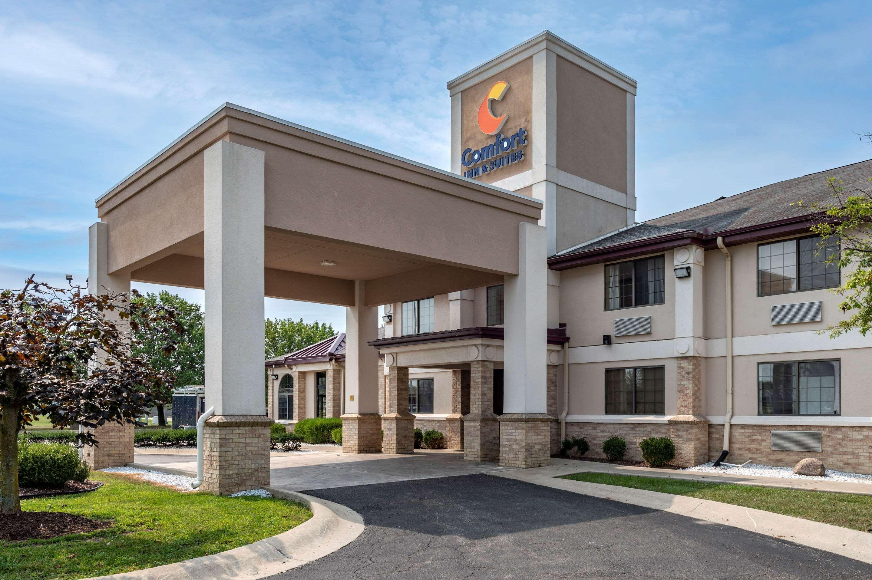 Comfort Inn & Suites Napoleon Exterior foto