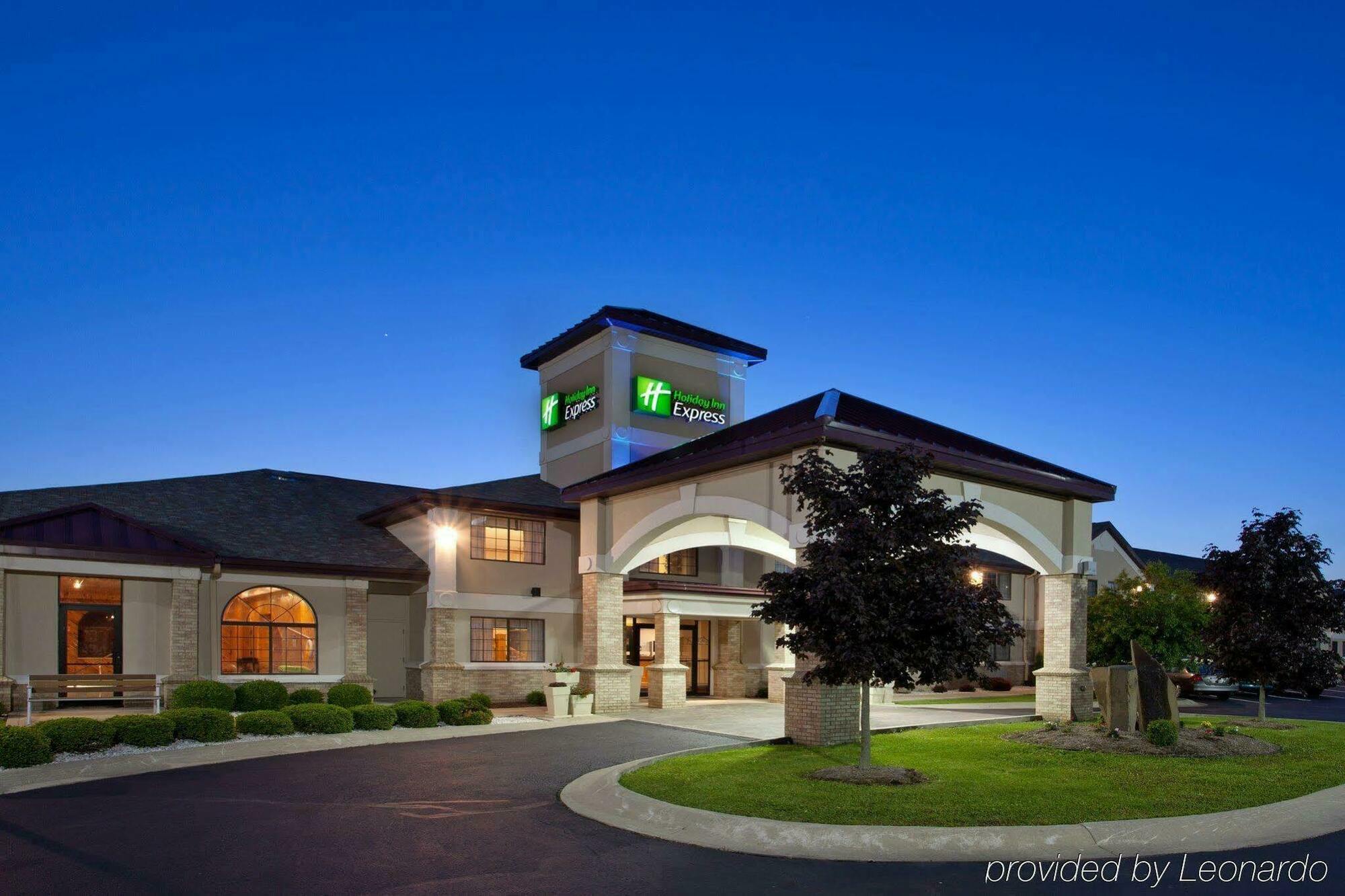 Comfort Inn & Suites Napoleon Exterior foto